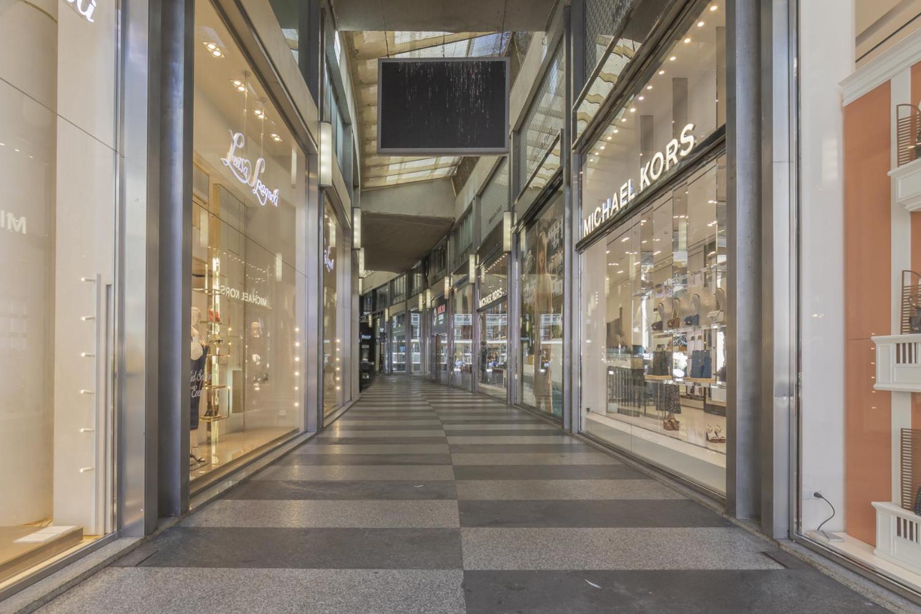 San Babila Central Tower With Panoramic Terrace Overlooking Duomo By Rentopolis Mailand Exterior foto